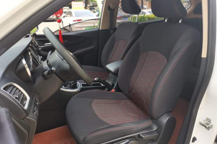 Used Baojun 560 2016 1.8L Manual Value Edition Left Front Seat