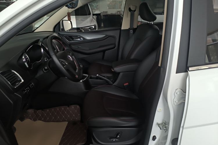 Used Baojun 560 2016 1.8L Manual Luxury Edition Left Front Seat
