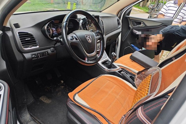 Used Baojun 560 2016 1.5T Manual Luxury Model Left Front Seat