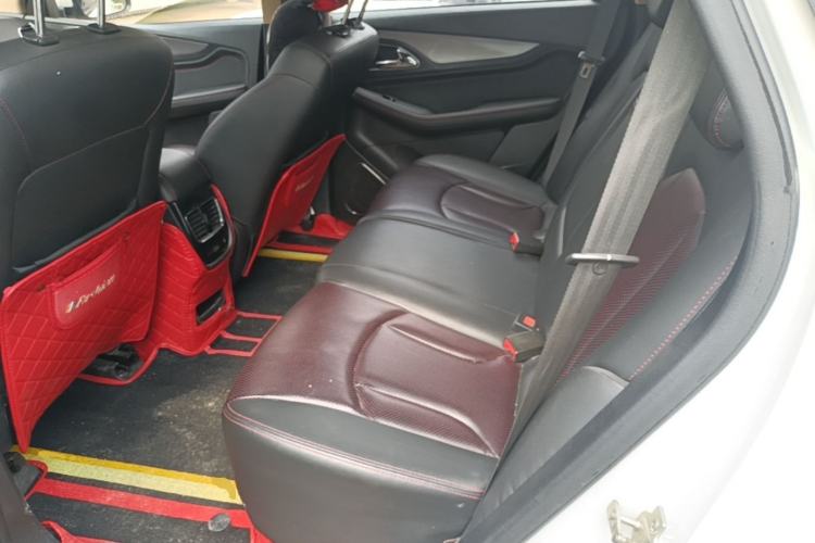 Used Baojun 560 2016 1.8L iAMT Luxury Model Left Rear Seat