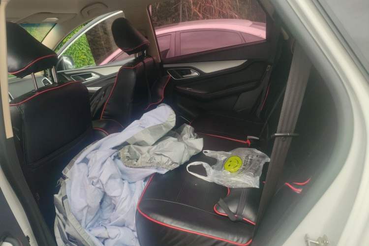 Used Baojun 560 2016 1.8L Manual Comfort Edition Left Rear Seat