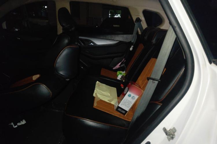 Used Baojun 560 2016 1.5T Manual Elite Edition Left Rear Seat