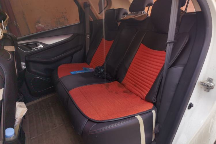 Used Baojun 560 2016 1.8L Manual Luxury Edition Left Rear Seat