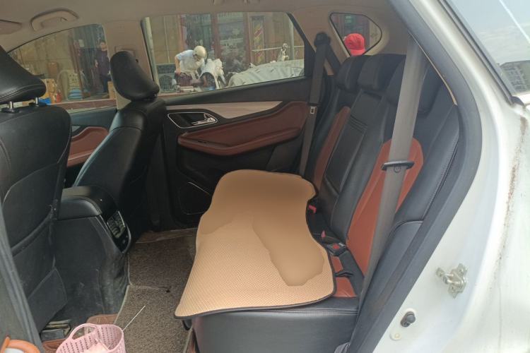 Used Baojun 560 2016 1.5T Manual Elite Edition Left Rear Seat