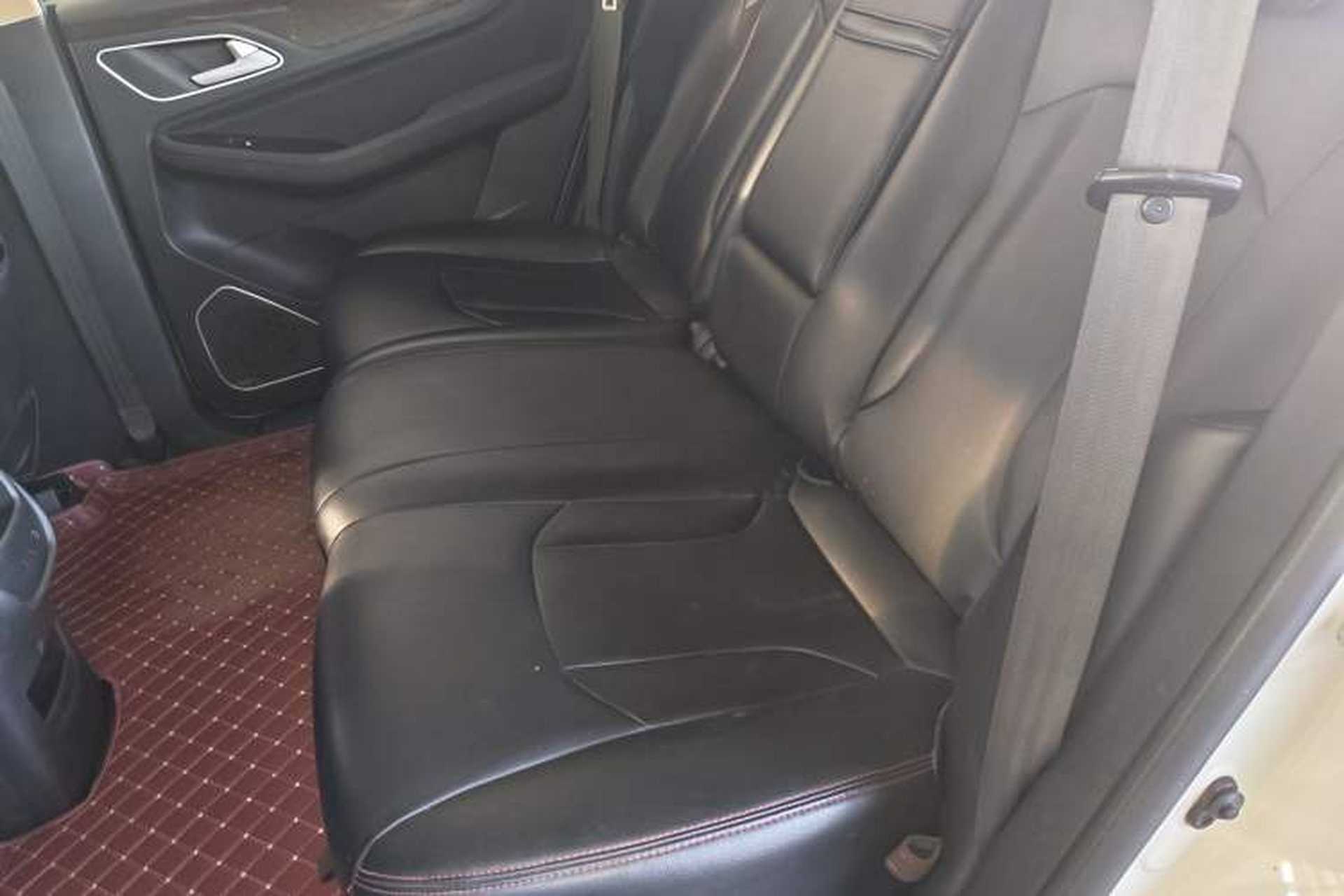 Used Baojun 560 2016 1.8L Manual Value Edition Left Rear Seat