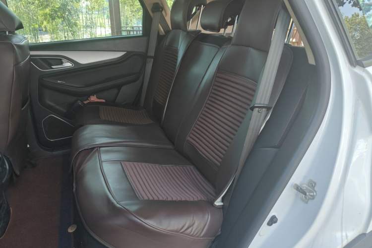 Used Baojun 560 2016 1.8L Manual Comfort Edition Left Rear Seat