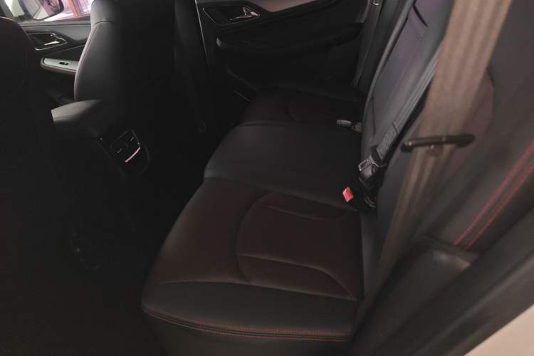 Used Baojun 560 2016 1.8L Manual Luxury Edition Left Rear Seat