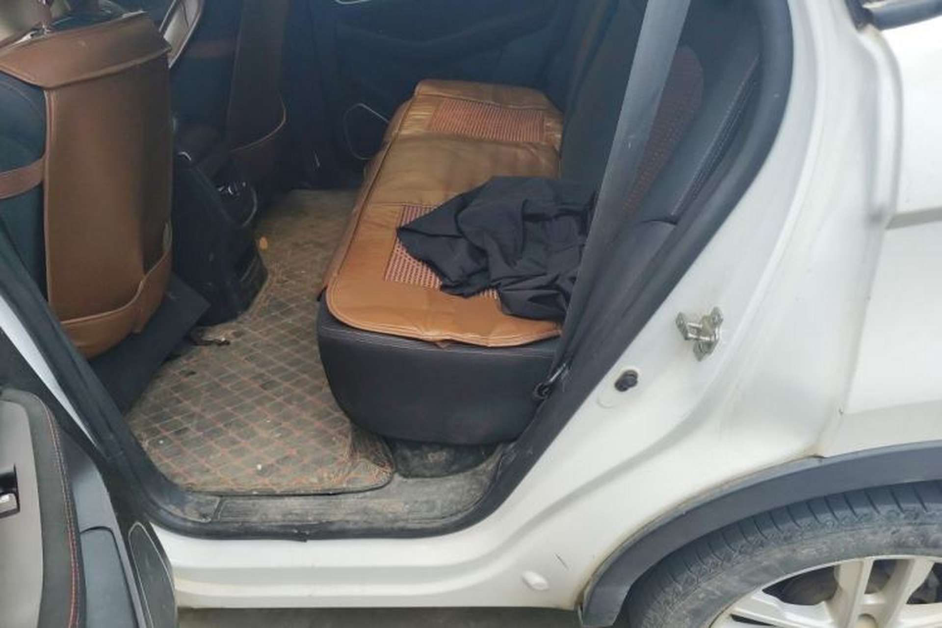 Used Baojun 560 2016 1.8L Manual Value Edition Left Rear Seat