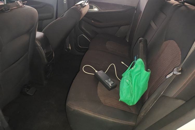 Used Baojun 560 2016 1.8L Manual Value Edition Left Rear Seat