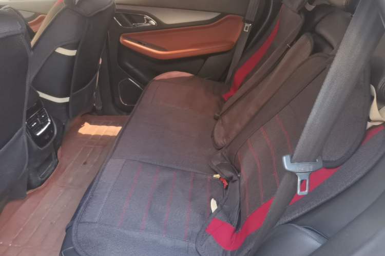 Used Baojun 560 2016 1.8L iAMT Elite Edition Left Rear Seat