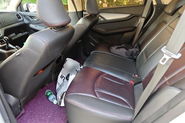 Used Baojun 560 2016 1.8L Manual Luxury Edition Left Rear Seat