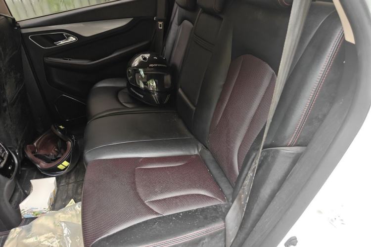 Used Baojun 560 2016 1.8L iAMT Luxury Model Left Rear Seat