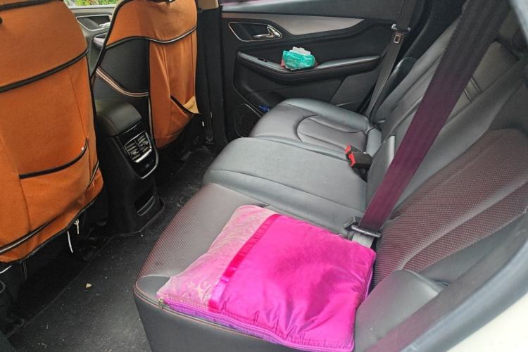 Used Baojun 560 2016 1.5T Manual Luxury Model Left Rear Seat
