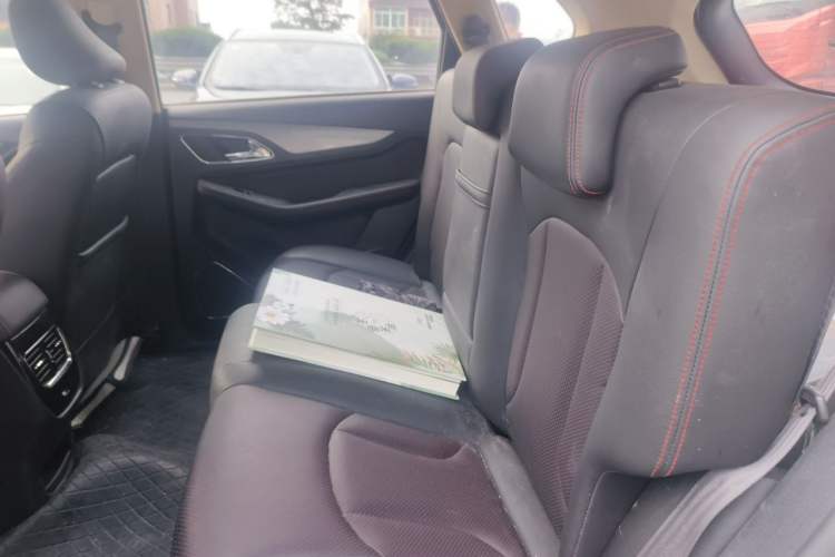 Used Baojun 560 2016 1.8L iAMT Luxury Model Left Rear Seat