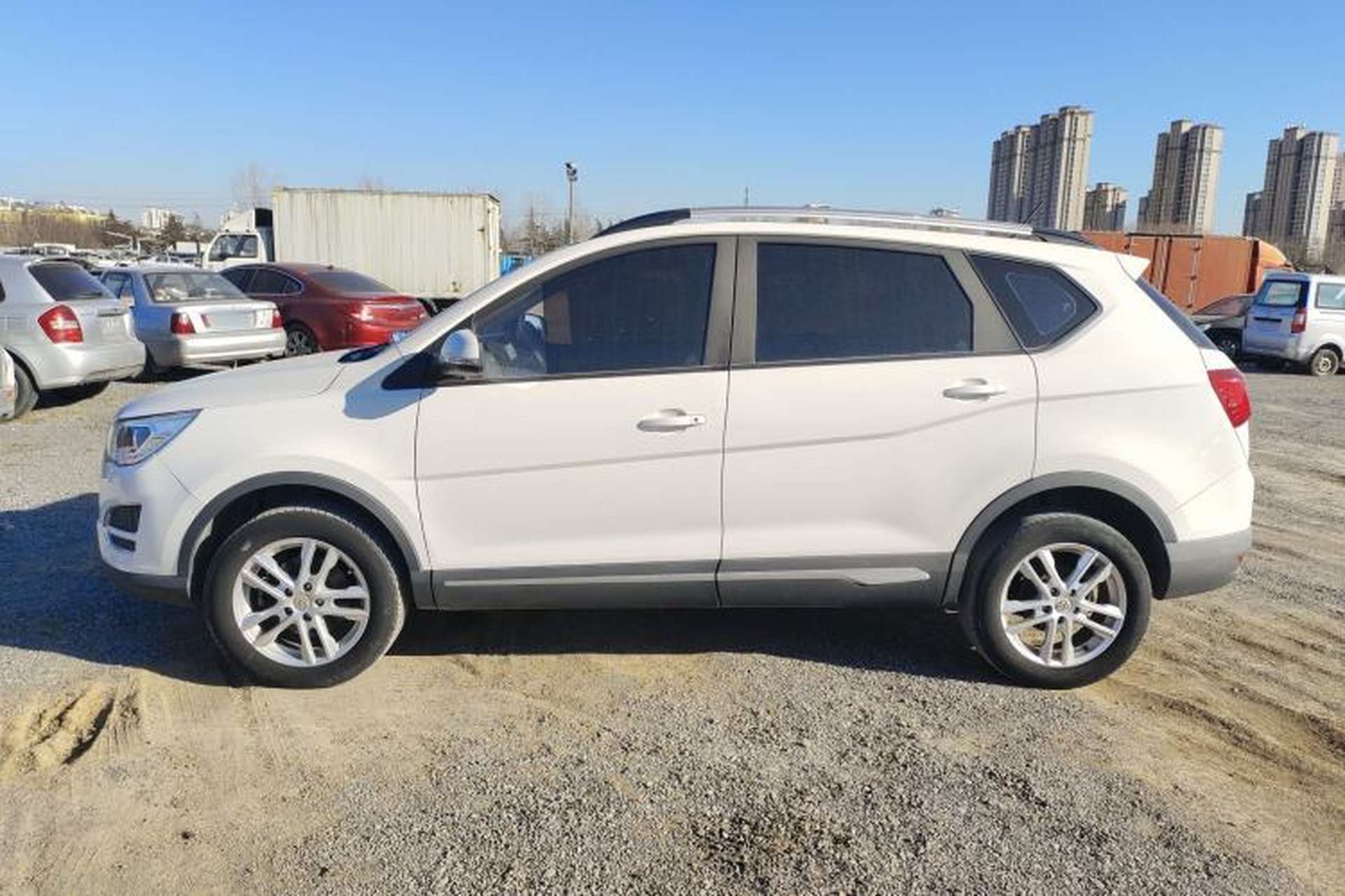Used Baojun 560 2016 1.8L Manual Value Edition Left Side