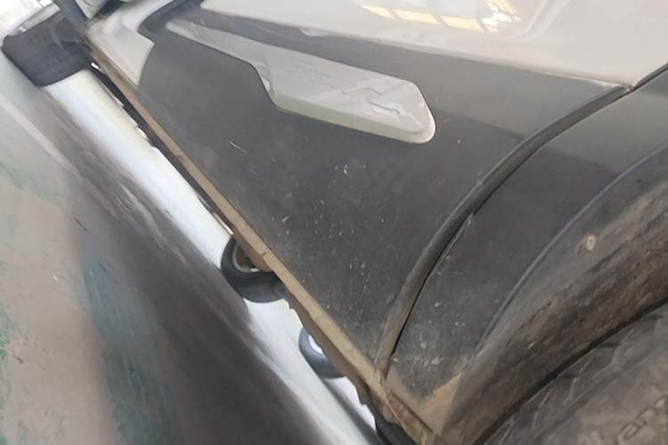 Used Baojun 560 2016 1.8L Manual Value Edition Left Side Sill