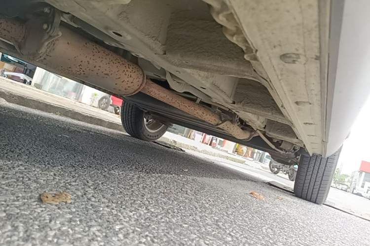 Used Baojun 560 2016 1.5T Manual Elite Edition Left Side Sill