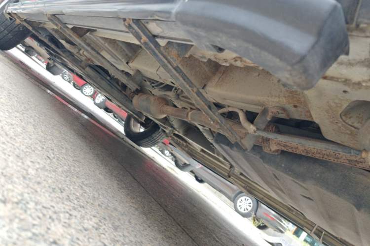 Used Baojun 560 2016 1.8L Manual Value Edition Left Side Sill