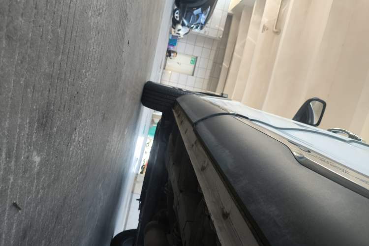 Used Baojun 560 2016 1.8L iAMT Luxury Model Left Side Sill