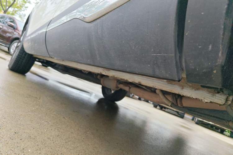 Used Baojun 560 2016 1.8L iAMT Luxury Model Left Side Sill