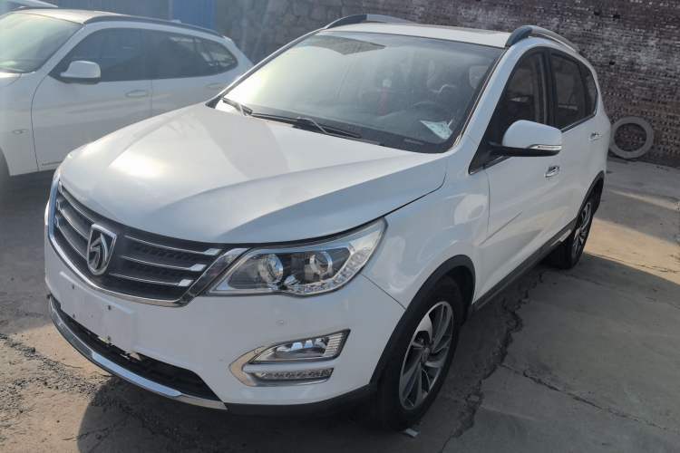 Used Baojun 560 2016 1.8L iAMT Luxury Model Guazi used car, China used car export, Used car for sale, Used  cars, Cheapest cars for sale