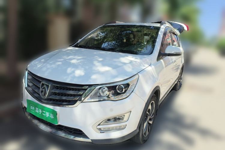 Used Baojun 560 2016 1.8L iAMT Luxury Model Guazi used car, China used car export, Used car for sale, Used  cars, Cheapest cars for sale