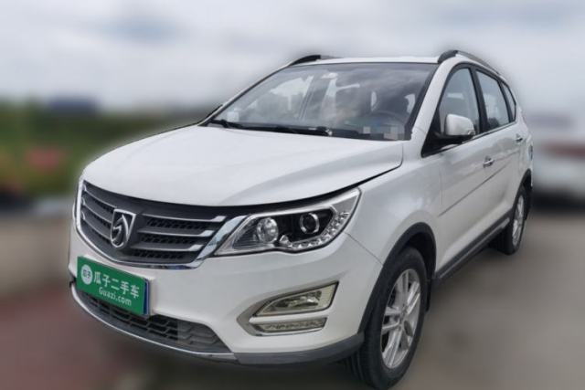 Used Baojun 560 2016 1.8L Manual Elite Edition