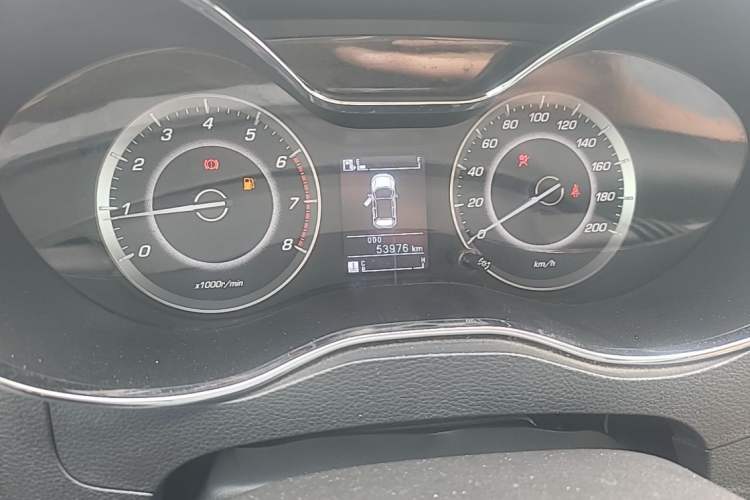 Used Baojun 560 2016 1.8L Manual Elite Edition Odometer Close Up