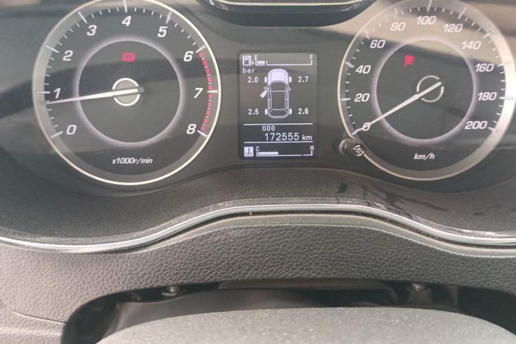 Used Baojun 560 2016 1.8L Manual Luxury Edition Odometer Close Up