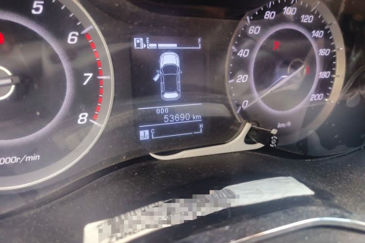 Used Baojun 560 2016 1.5T Manual Elite Edition Odometer Close Up