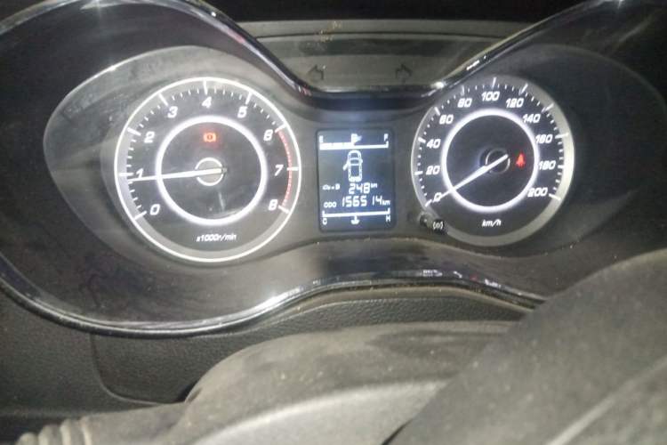 Used Baojun 560 2016 1.5T Manual Comfort Edition Odometer Close Up