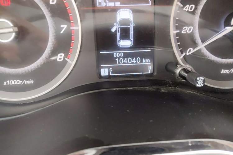 Used Baojun 560 2016 1.5T Manual Elite Edition Odometer Close Up