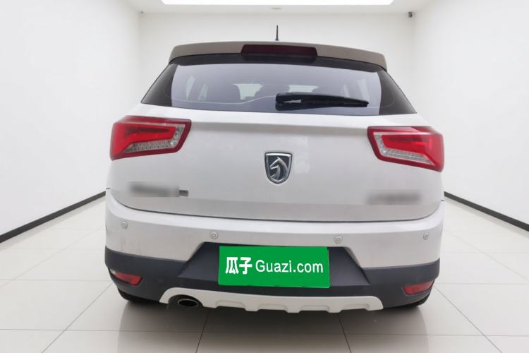 Used Baojun 560 2016 1.5T Manual Elite Edition Rear