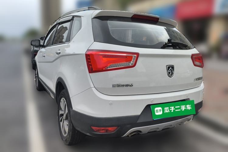 Used Baojun 560 2016 1.8L iAMT Luxury Model Rear Left 45 Deg
