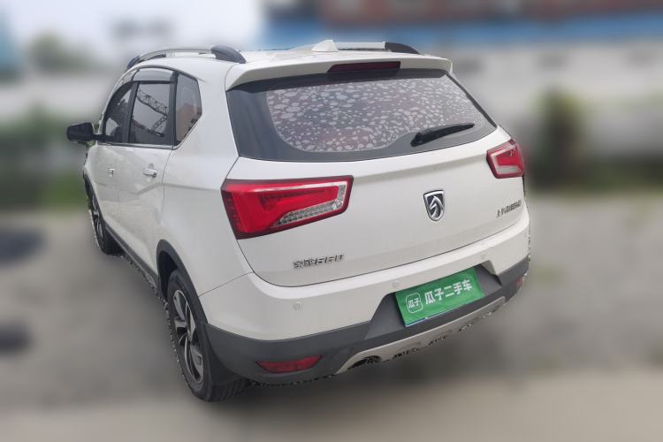 Used Baojun 560 2016 1.8L iAMT Luxury Model Rear Left 45 Deg