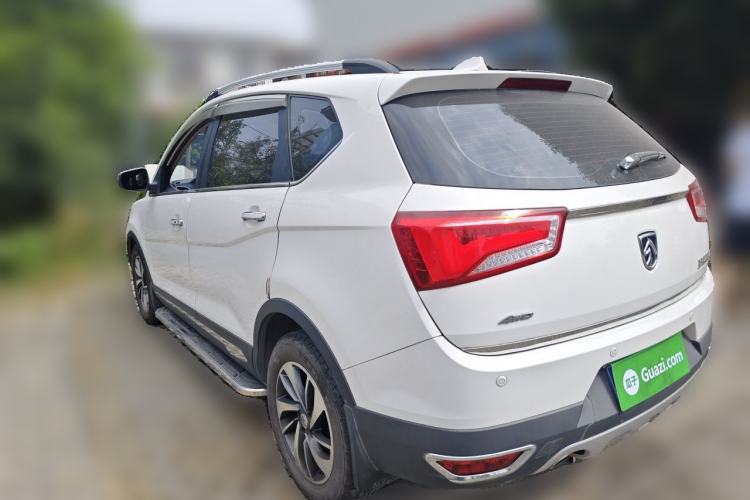 Used Baojun 560 2016 1.8L iAMT Luxury Model Rear Left 45 Deg