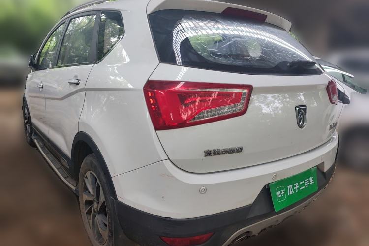 Used Baojun 560 2016 1.8L iAMT Luxury Model Rear Left 45 Deg