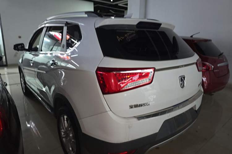 Used Baojun 560 2016 1.8L Manual Elite Edition Rear Left 45 Deg