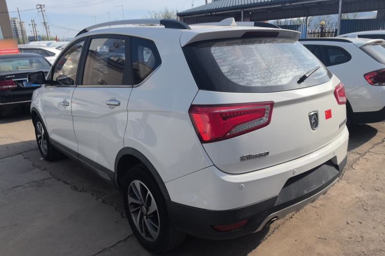 Used Baojun 560 2016 1.8L iAMT Luxury Model Rear Left 45 Deg