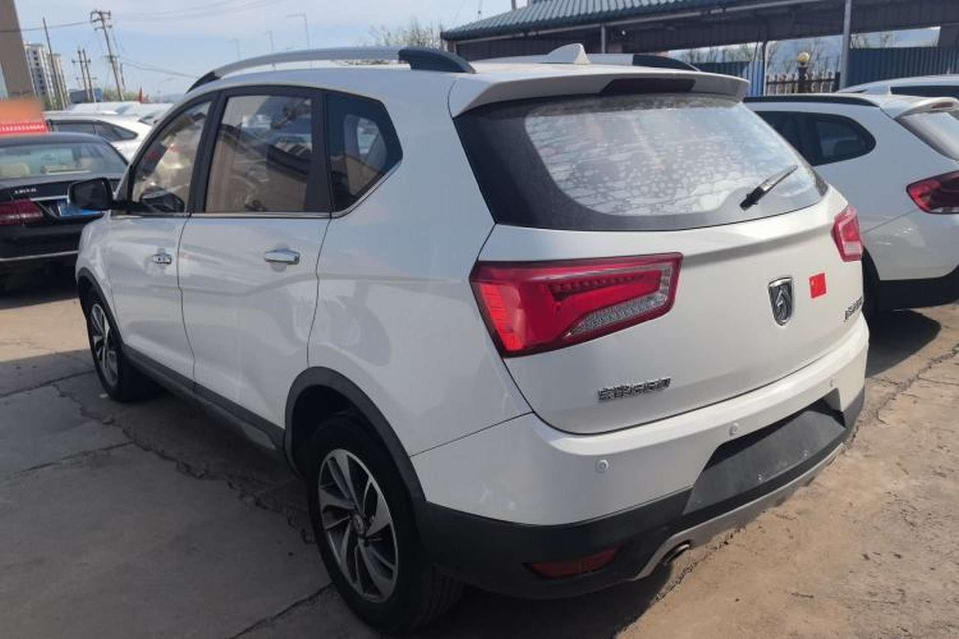 Used Baojun 560 2016 1.8L iAMT Luxury Model Rear Left 45 Deg