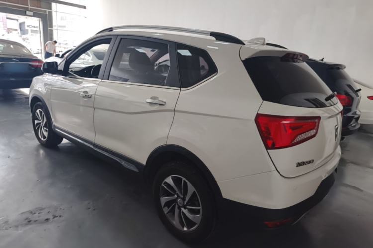 Used Baojun 560 2016 1.8L iAMT Luxury Model Rear Left 45 Deg