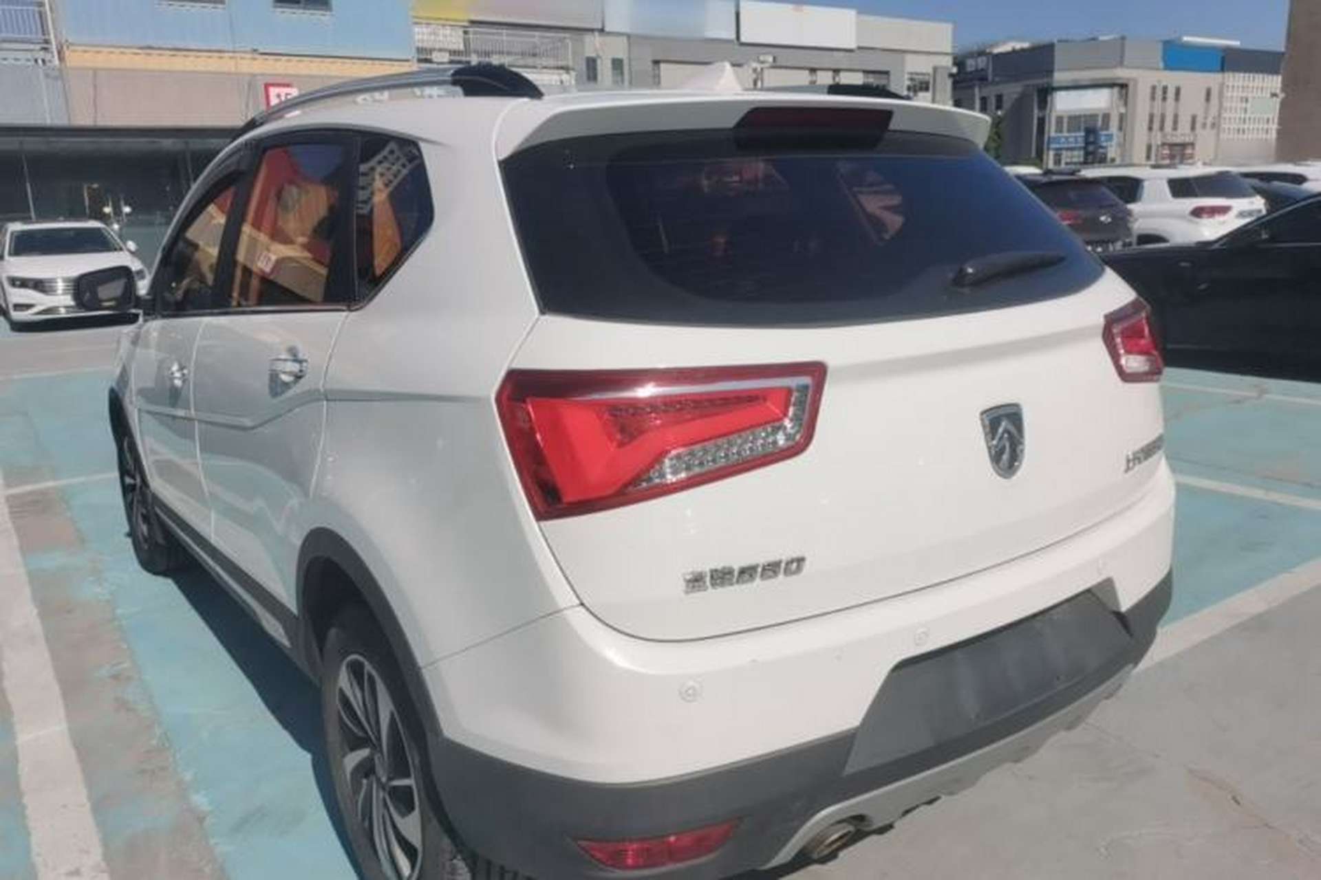 Used Baojun 560 2016 1.8L iAMT Luxury Model Rear Left 45 Deg