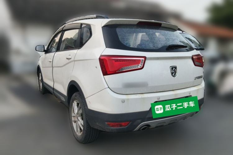 Used Baojun 560 2016 1.5T Manual Comfort Edition Rear Left 45 Deg