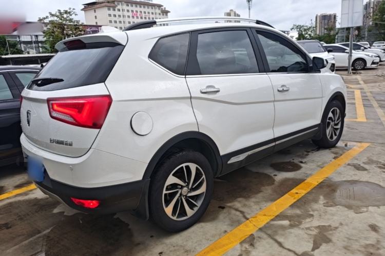 Used Baojun 560 2016 1.8L iAMT Luxury Model Rear Right 45 Deg