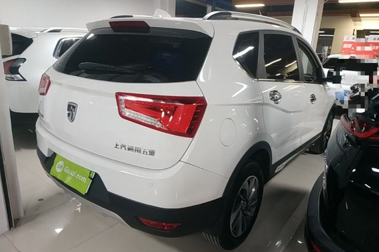 Used Baojun 560 2016 1.8L iAMT Luxury Model Rear Right 45 Deg