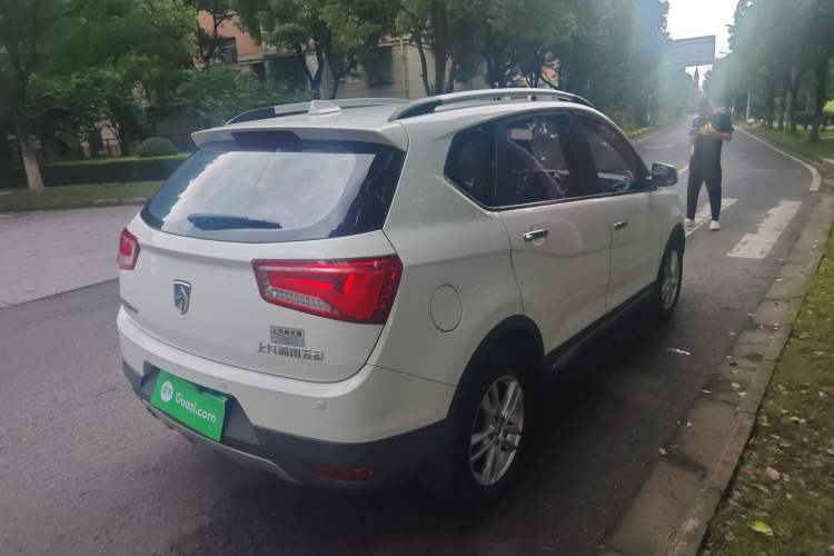 Used Baojun 560 2016 1.5T Manual Elite Edition Rear Right 45 Deg