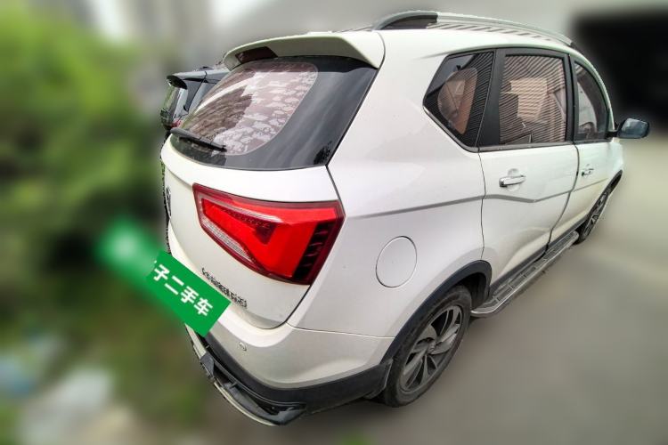 Used Baojun 560 2016 1.8L iAMT Luxury Model Rear Right 45 Deg