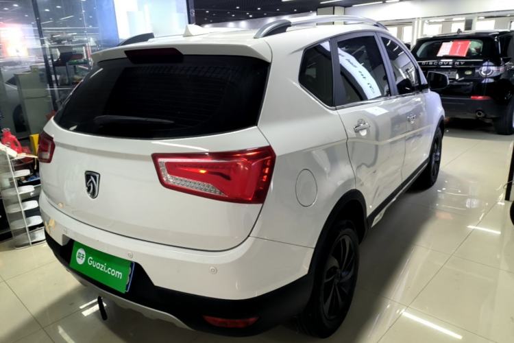 Used Baojun 560 2016 1.8L iAMT Luxury Model Rear Right 45 Deg