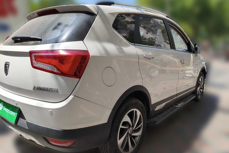 Used Baojun 560 2016 1.8L iAMT Luxury Model Rear Right 45 Deg