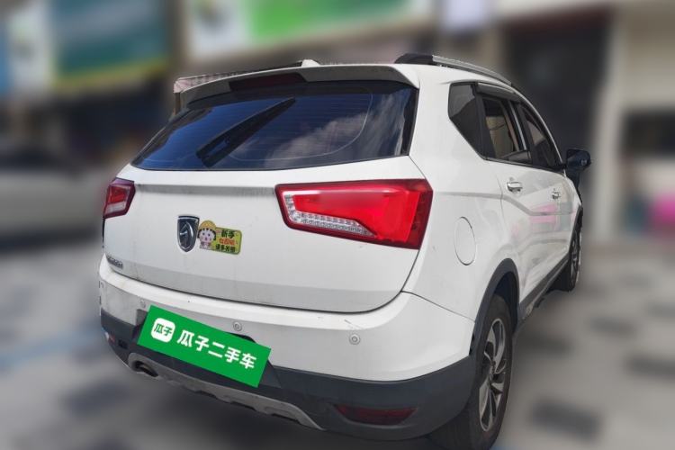 Used Baojun 560 2016 1.8L iAMT Luxury Model Rear Right 45 Deg